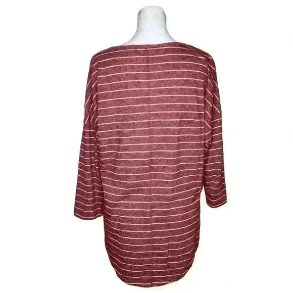 Sonoma Women's red pink striped 3/4 sleeve blouse size medium - Picture 2 of 6
